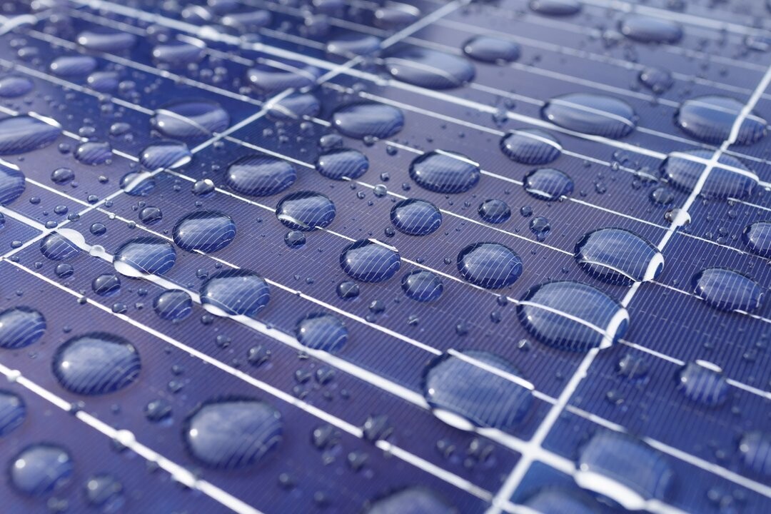 Spanish Researchers Develop Hybrid Solar and Rain Energy Device