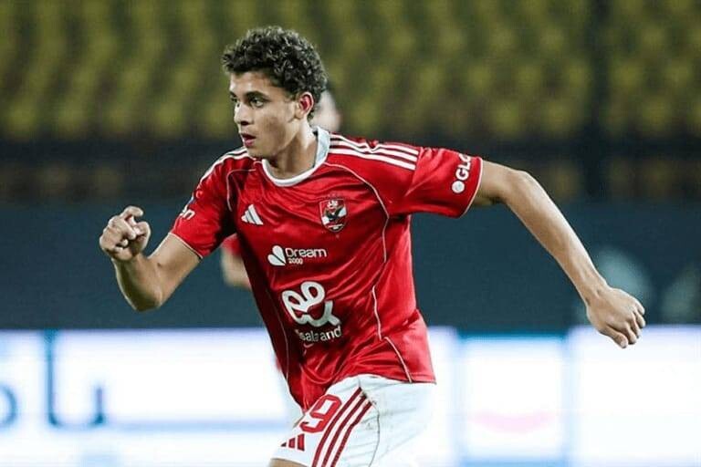 Barcelona signs contract with Egyptian striker Hamza Abdel Karim