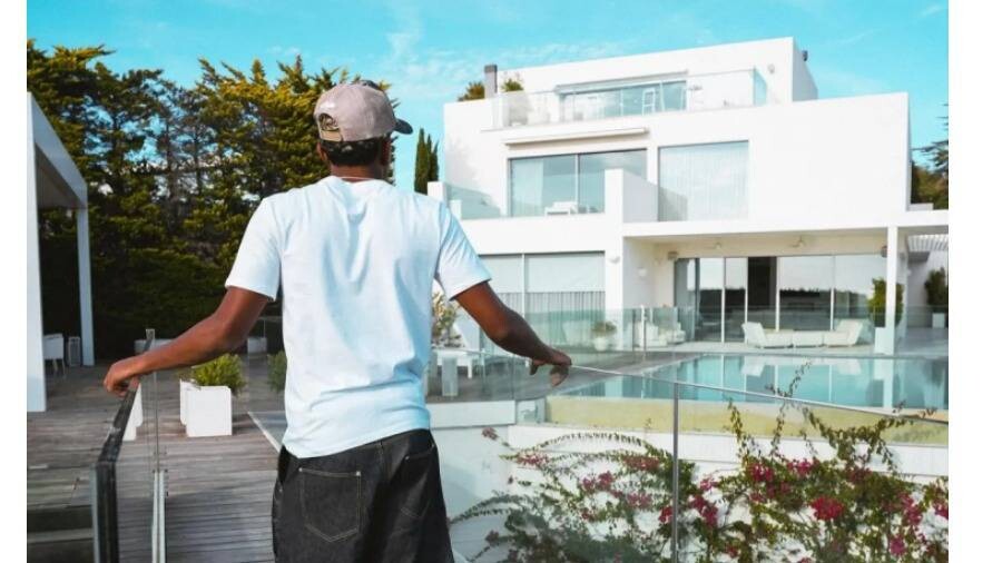 Lamine Yamal Buys Shakira and Pique's Mansion