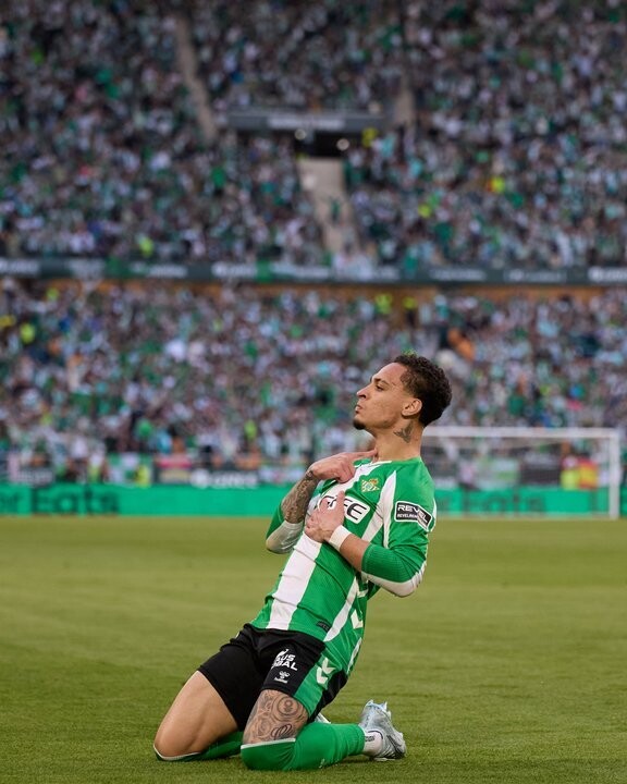 Real Betis and Sevilla Draw in LaLiga Derby