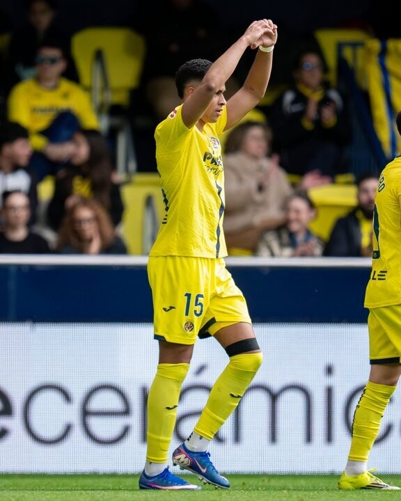 Villarreal defeats Elche in LaLiga match