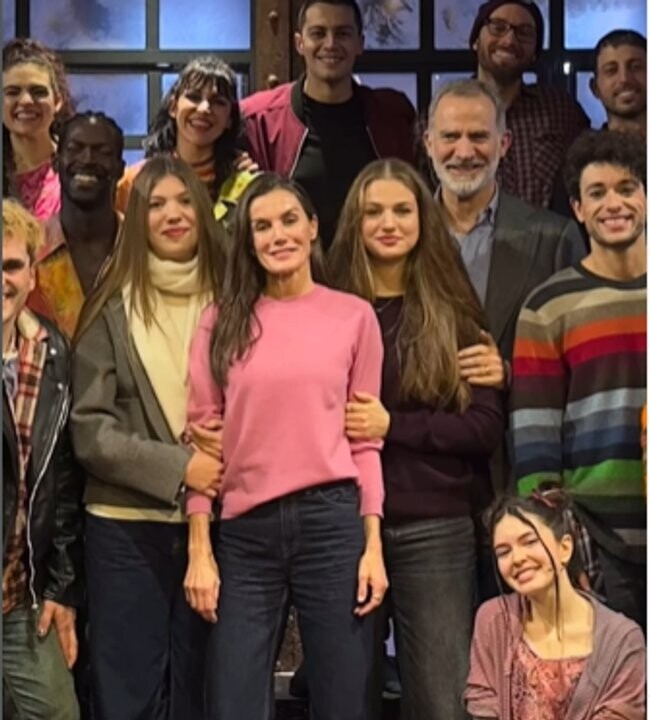 King & Queen Attend 'Rent'