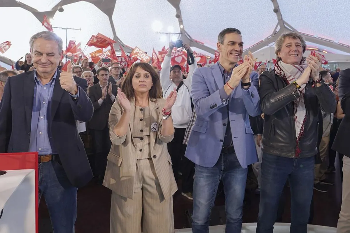 Sánchez and Zapatero Use Historic 'No to War' to Mobilize the Left in Valladolid
