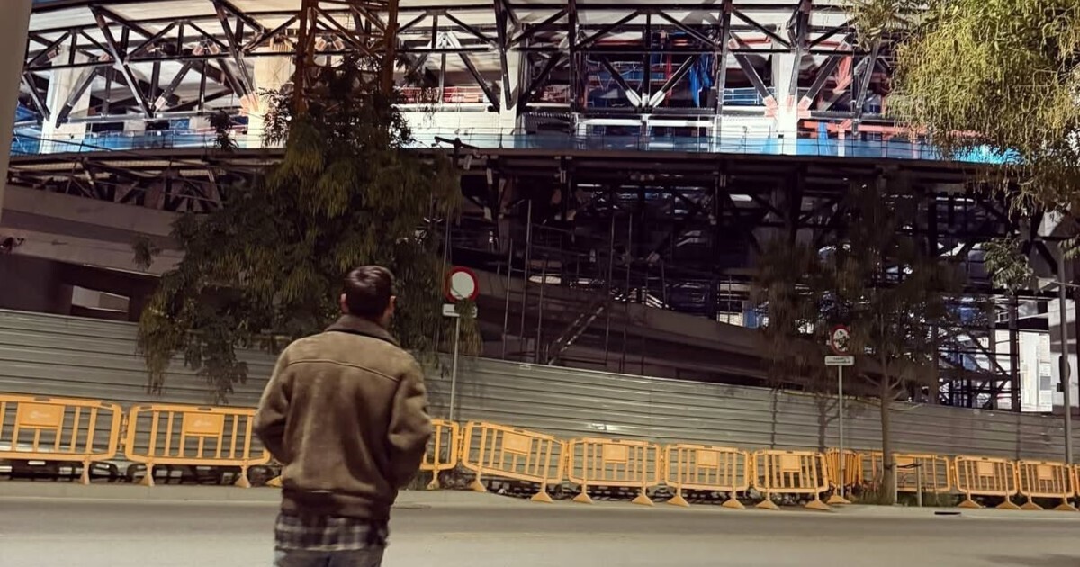Messi Visits Renovated Camp Nou