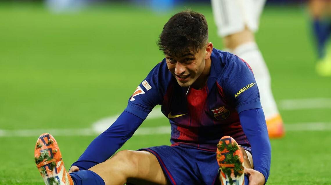 Barcelona star Pedri suffers injury in El Clasico