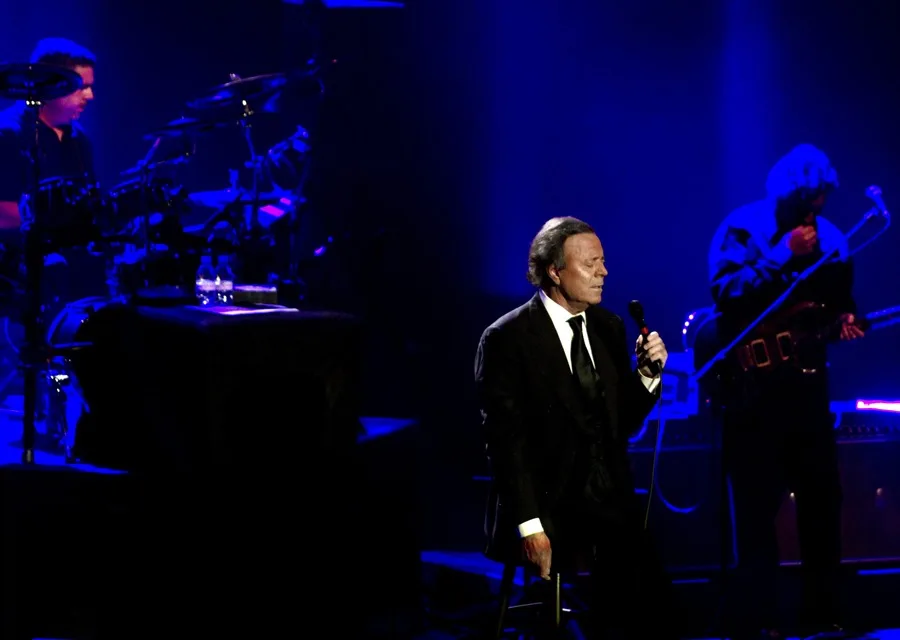 Julio Iglesias Sues Media Outlet for 'Journalistic Setup'