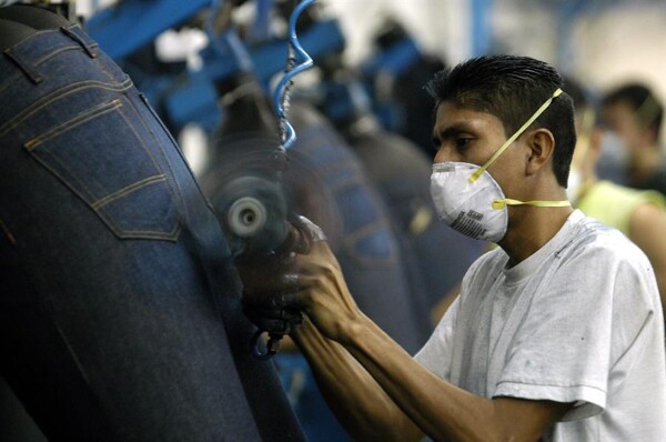 The new textile waste law in Spain