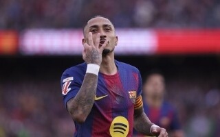 巴塞罗那考虑拉菲尼亚的报价