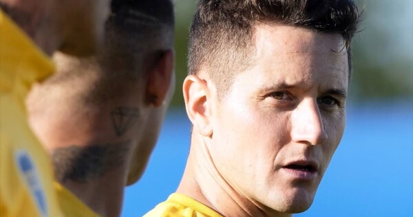 Spanish Midfielder Names Future European Stars