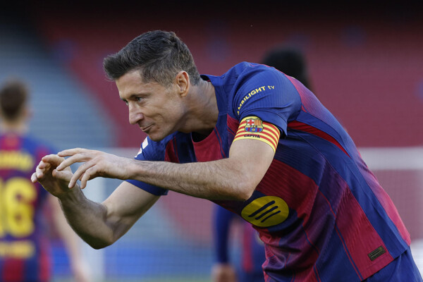 巴塞罗那大胜马略卡岛，巩固西甲领先地位