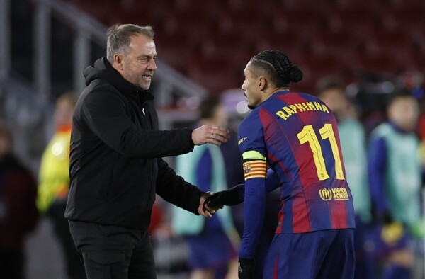 Flick criticizes Barcelona's first-half performance