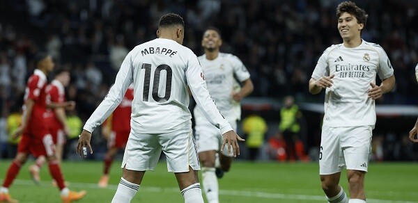 Mbappé equals Ronaldo's record in the match against Sevilla