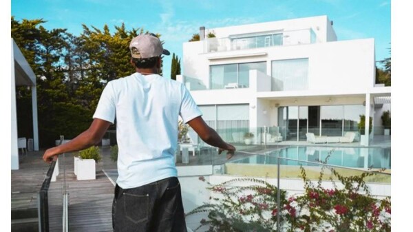 Lamine Yamal Buys Shakira and Pique's Mansion