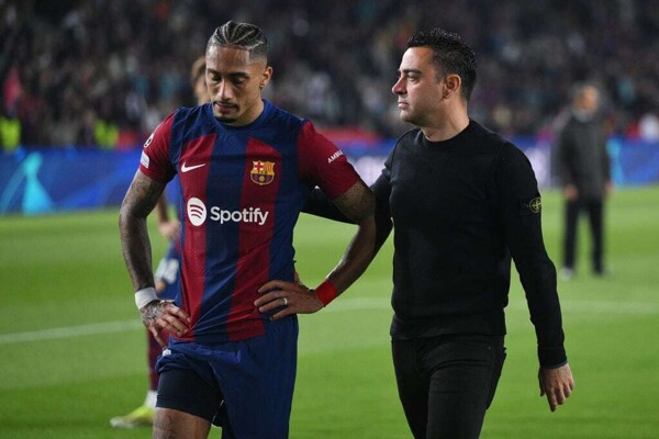 Raphinha Critiques Xavi's Trust in Him