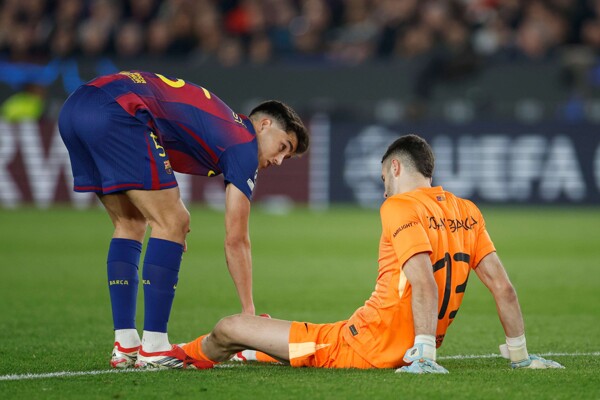 Flick Confirms Squad for Rayo Vallecano Match and Comments on García's National Call-up