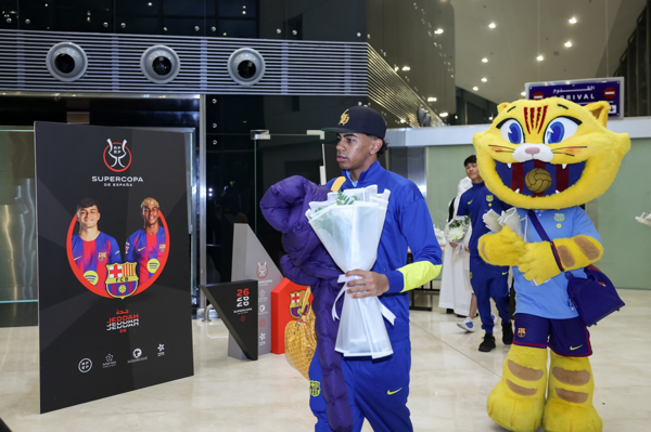 Barcelona and Athletic Bilbao Arrive in Jeddah for Spanish Super Cup