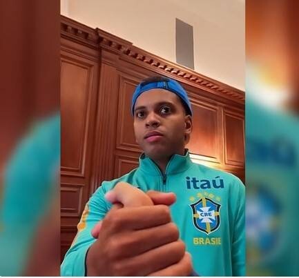 Tense Greeting in Real Madrid Sparks Controversy Among Fans