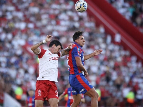 Fragapane's Shot Hits the Post