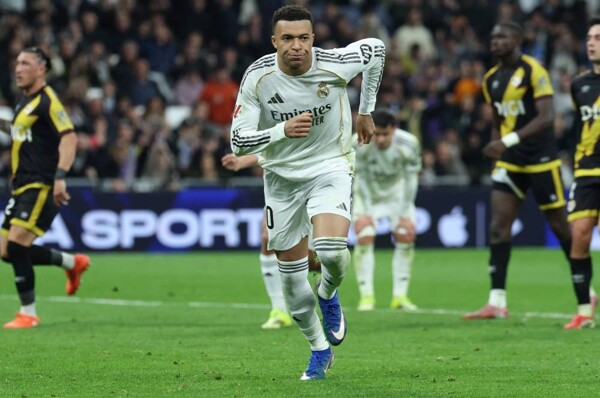 Mbappé injured in match against Real Madrid