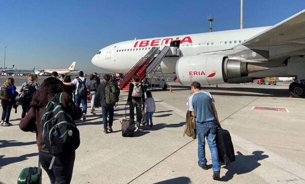 Iberia Suspends Flights to Cuba