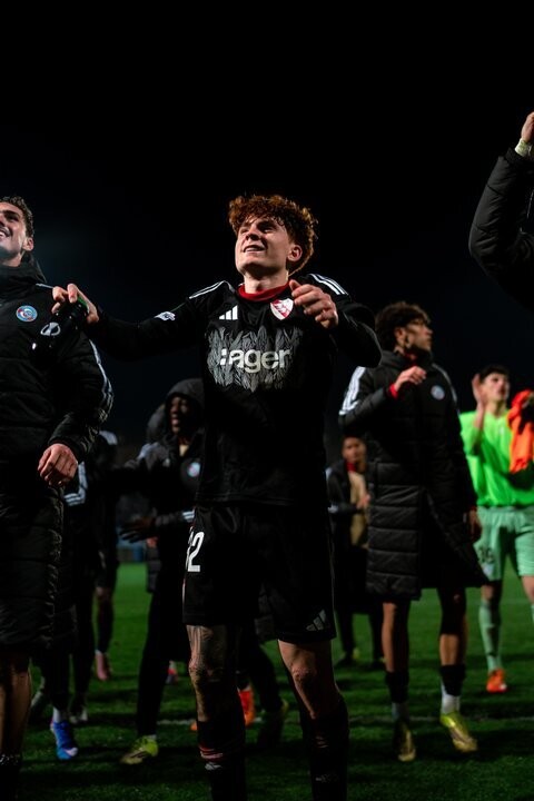 Rayo Vallecano and Fiorentina win in Conference League