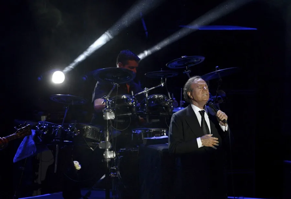 Julio Iglesias's Lawyer Seeks Case Dismissal