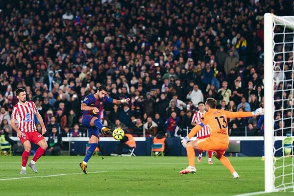 Barcelona defeats Atletico Madrid in La Liga match