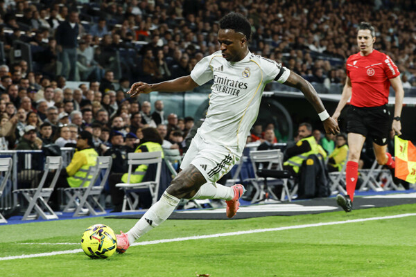 Vinícius to Surpass Mbappé's Champions League Record