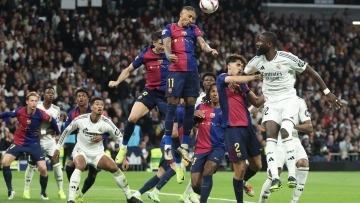 Барселона доминирует над Реалом 4-0 в Класико